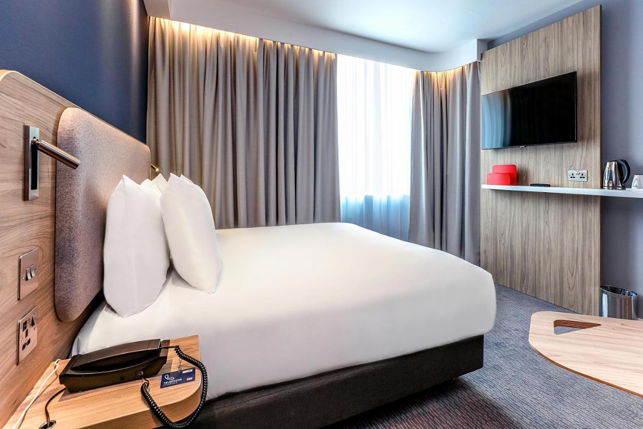 Holiday Inn Express - Exeter - City Centre By Ihg Esterno foto