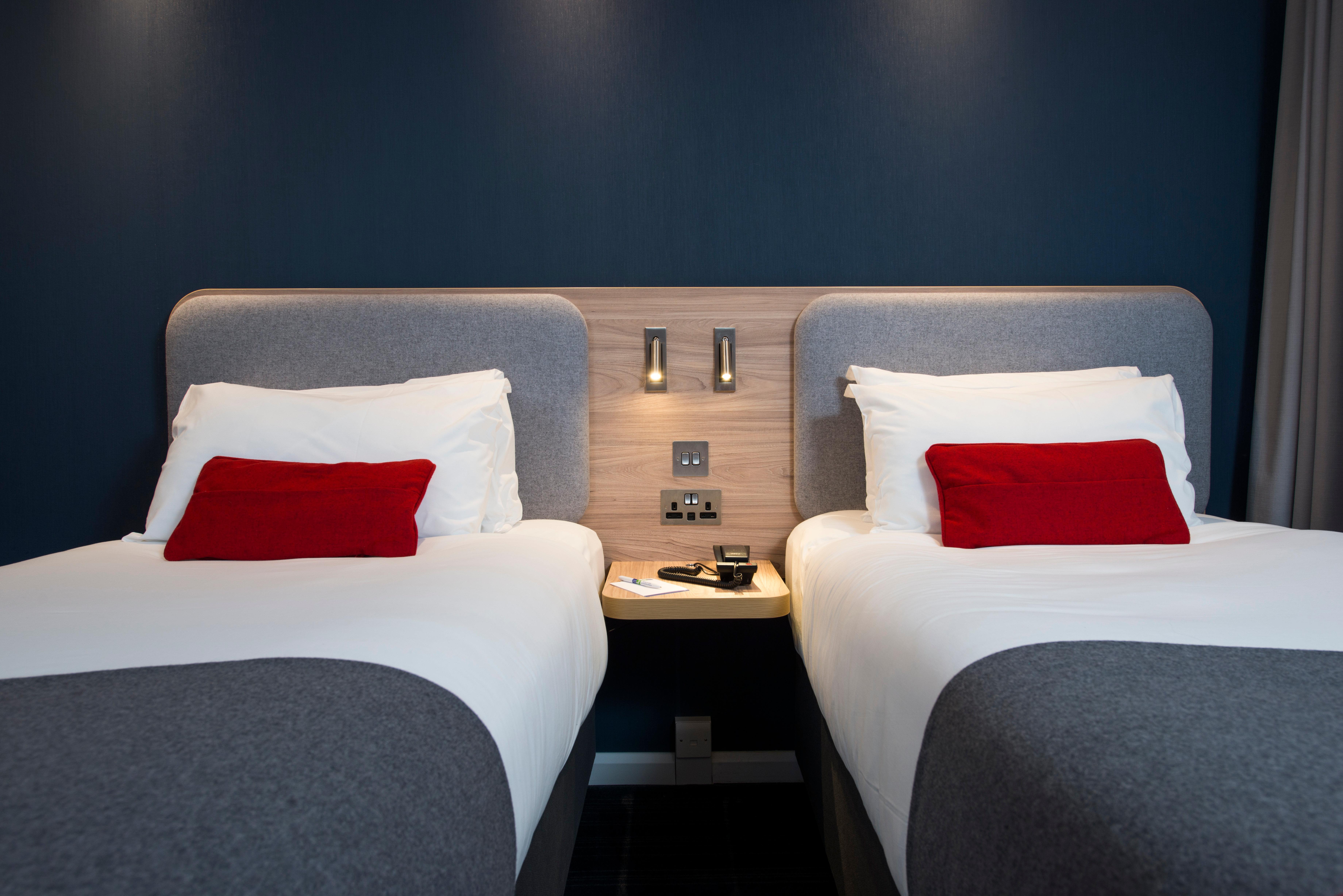 Holiday Inn Express - Exeter - City Centre By Ihg Esterno foto
